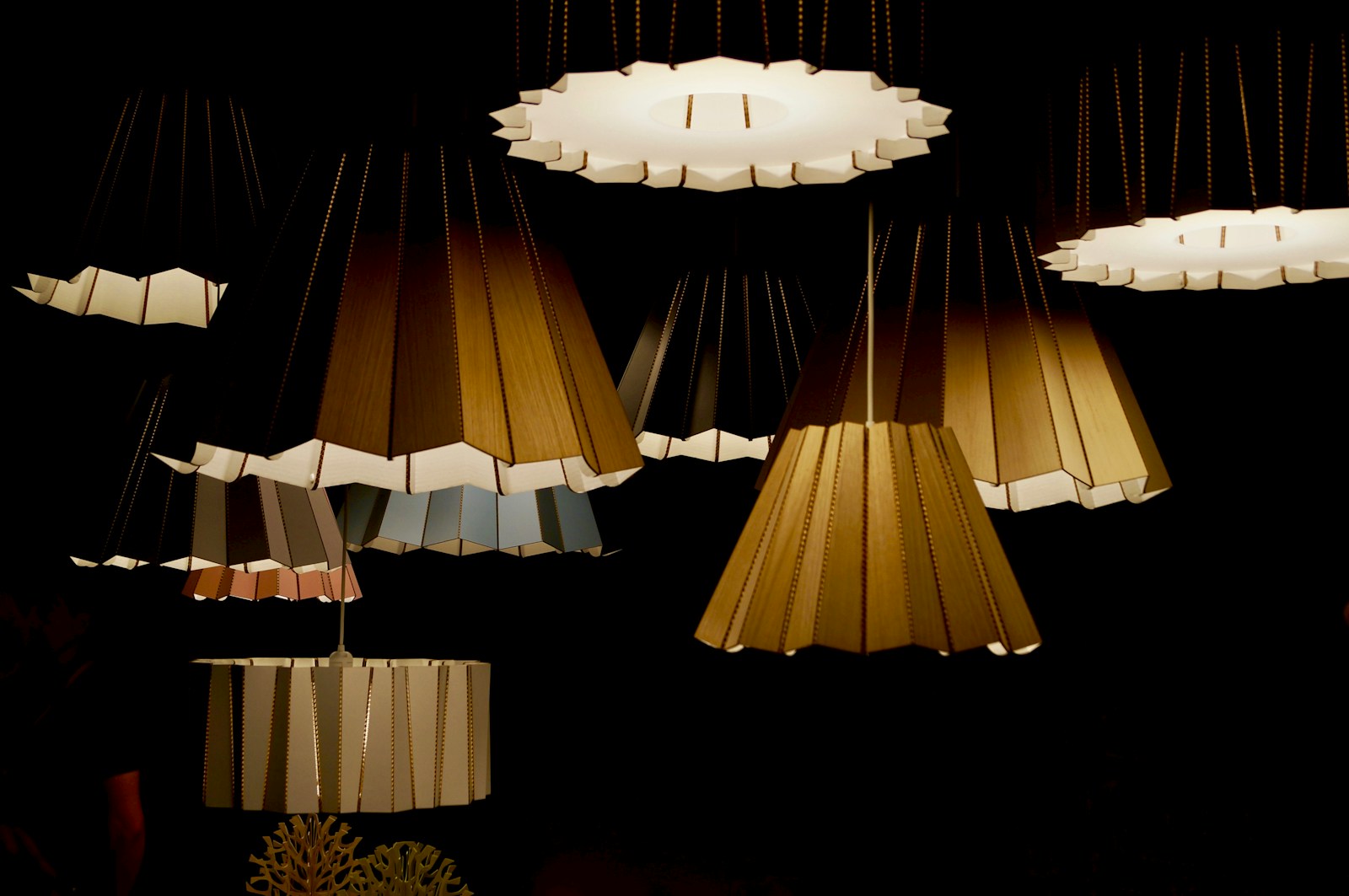 lighted brown pendant lamps